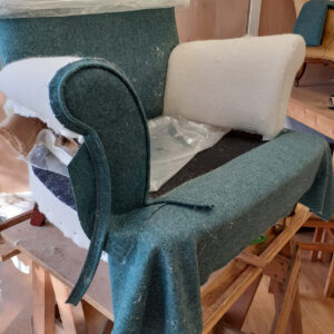 100% wool barrier (interliner), naturally fire retardant, is used under the top fabric to ensure the chair conforms with fire safety